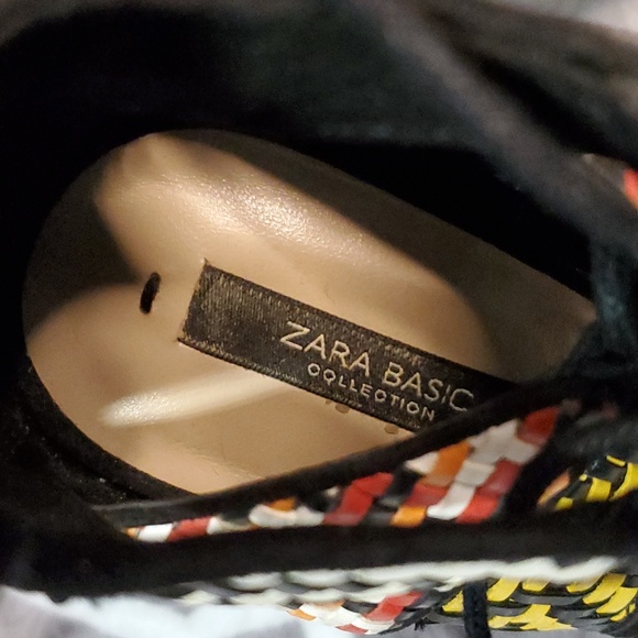 ZARA HEELS 👠 - Picture 2 of 6